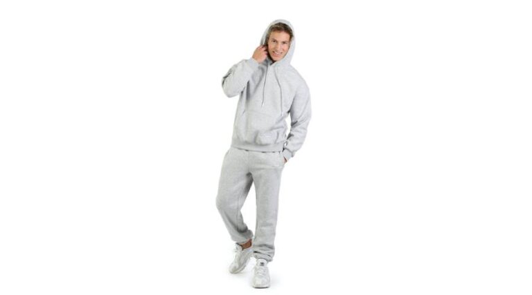 Embracing the Versatility of the Sweatsuit 